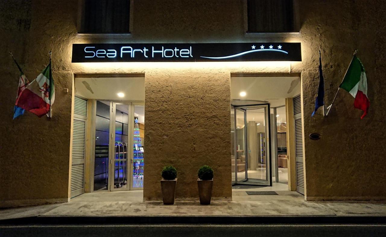 Sea Art Hotel 4*